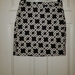 Banana  Republic  Blye Whire Pencil Skirt
